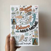 Image of Ketawa cantik ala miss meme